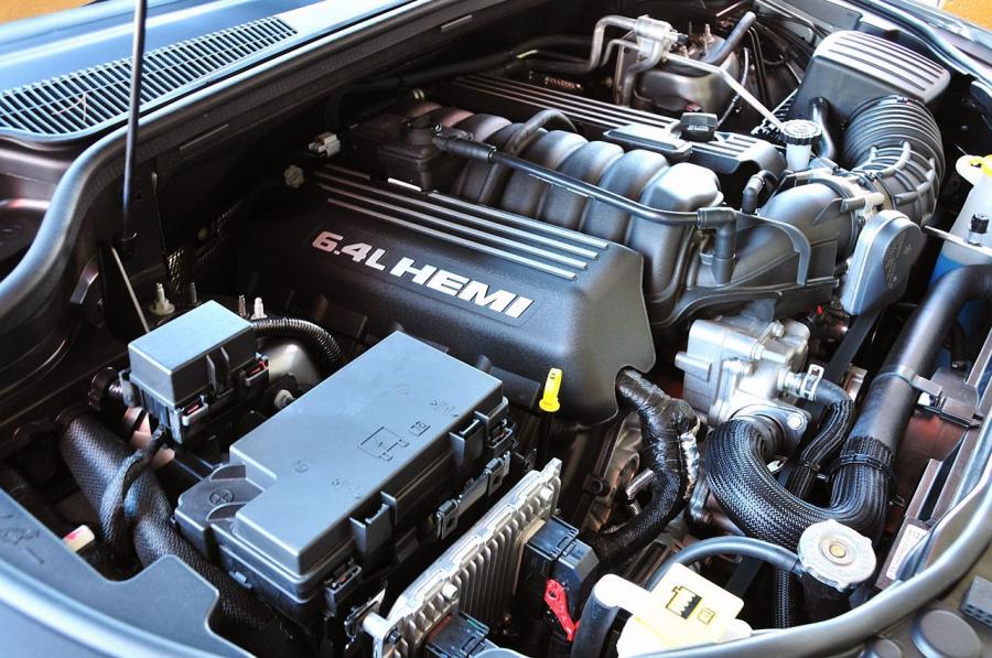  Jeep Grand Cherokee SRT8 2012 года  (фото 176 из 186)